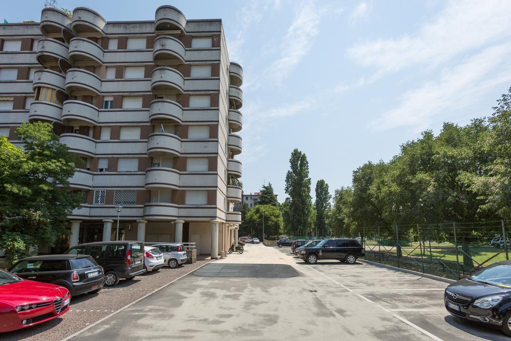 Bolognina Central Apartment Bologna Exterior foto
